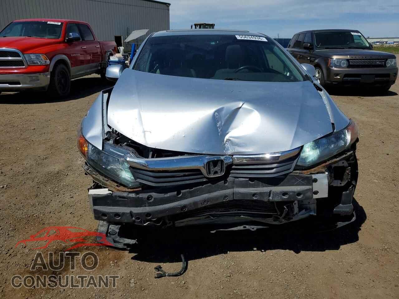 HONDA CIVIC 2012 - 2HGFB2E50CH013952