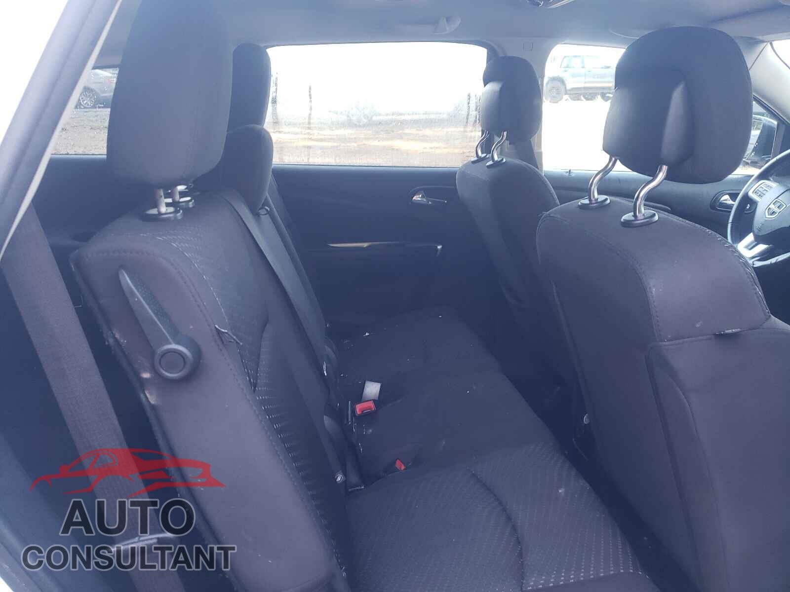 DODGE JOURNEY 2017 - 3C4PDDGG7HT543874