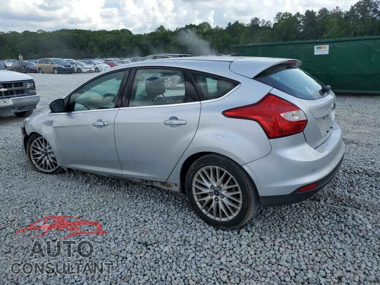 FORD FOCUS 2012 - 1FAHP3M28CL332644