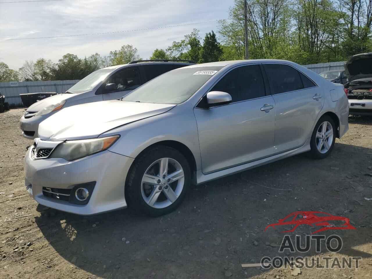 TOYOTA CAMRY 2013 - 4T1BF1FKXDU247106
