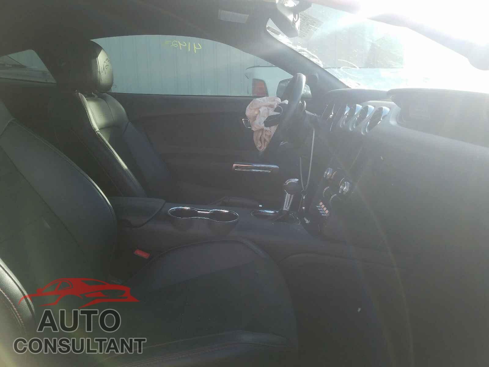 FORD MUSTANG 2017 - 1FA6P8CF9H5247655