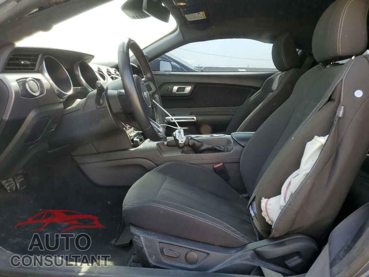 FORD MUSTANG 2021 - 1FA6P8CF4M5152107