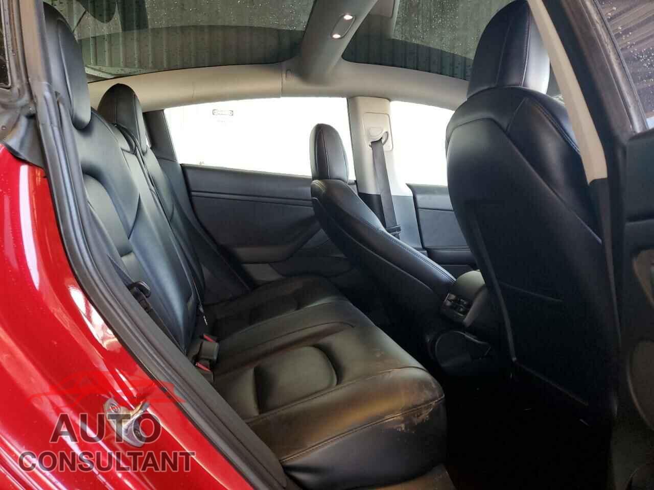 TESLA MODEL 3 2022 - 5YJ3E1EA2NF290918