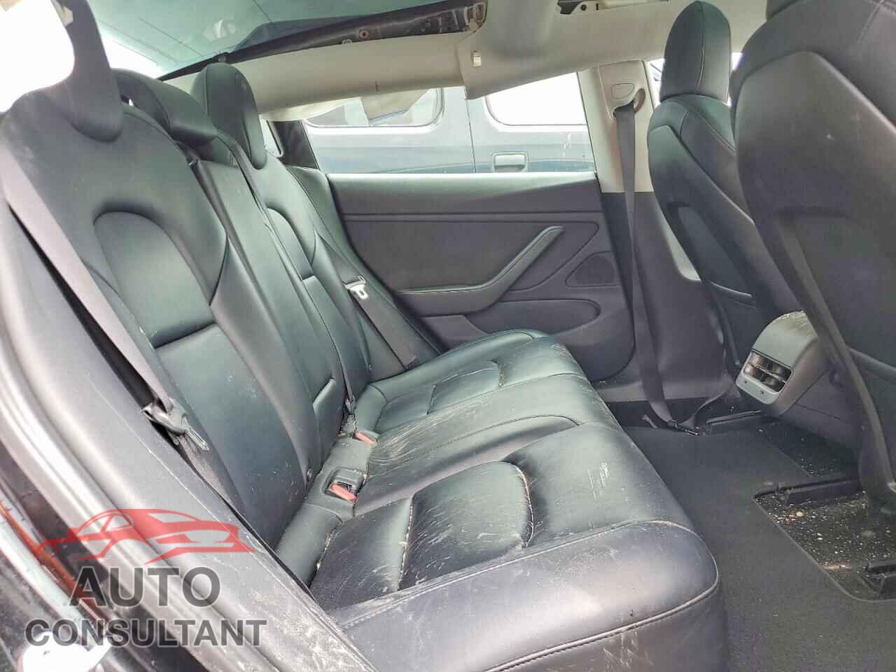 TESLA MODEL 3 2020 - 5YJ3E1EB3LF599643