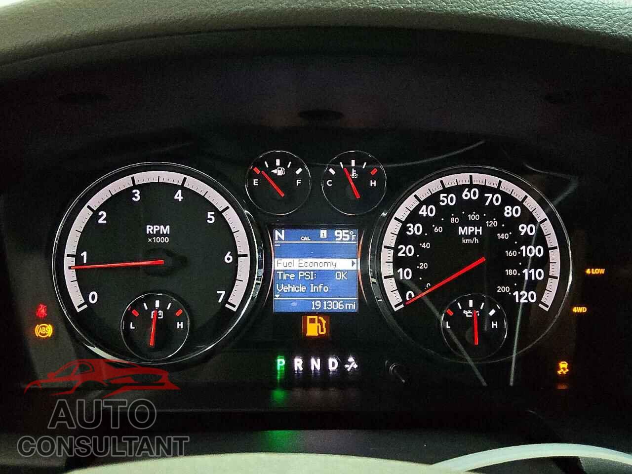 DODGE RAM 1500 2011 - 1D7RV1GT6BS577160