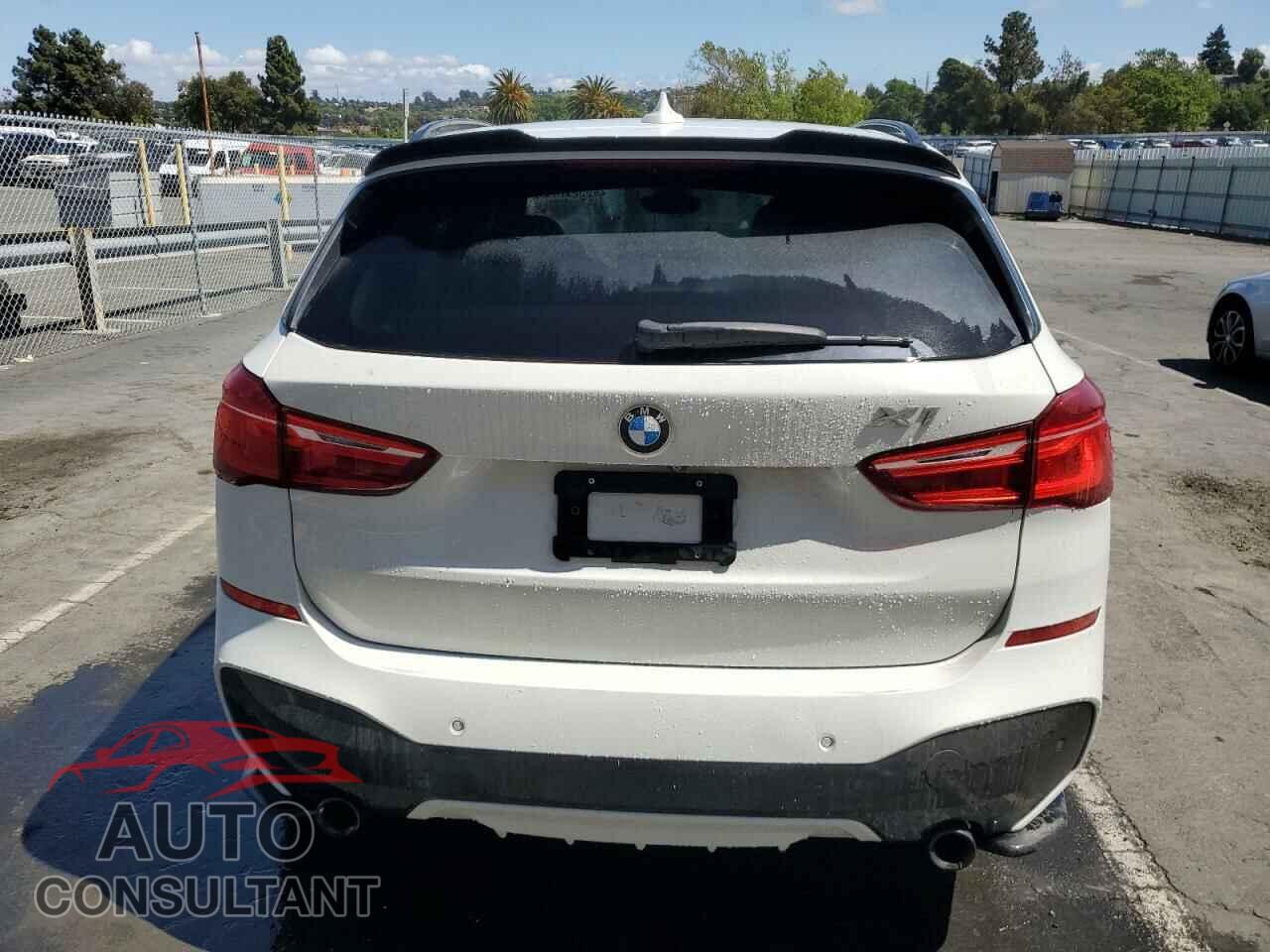 BMW X1 2016 - WBXHT3C32G5F64656