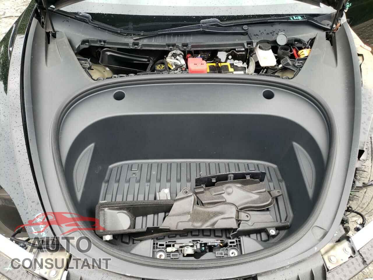 TESLA MODEL 3 2021 - 5YJ3E1EA8MF991378