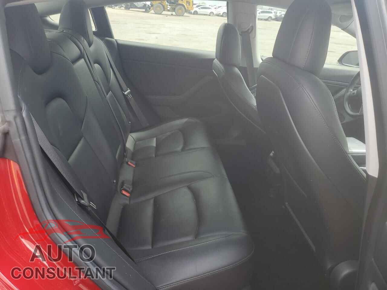 TESLA MODEL 3 2018 - 5YJ3E1EA1JF024428