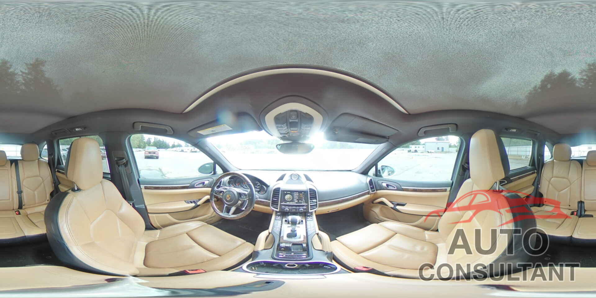 PORSCHE CAYENNE 2016 - WP1AA2A23GKA14940