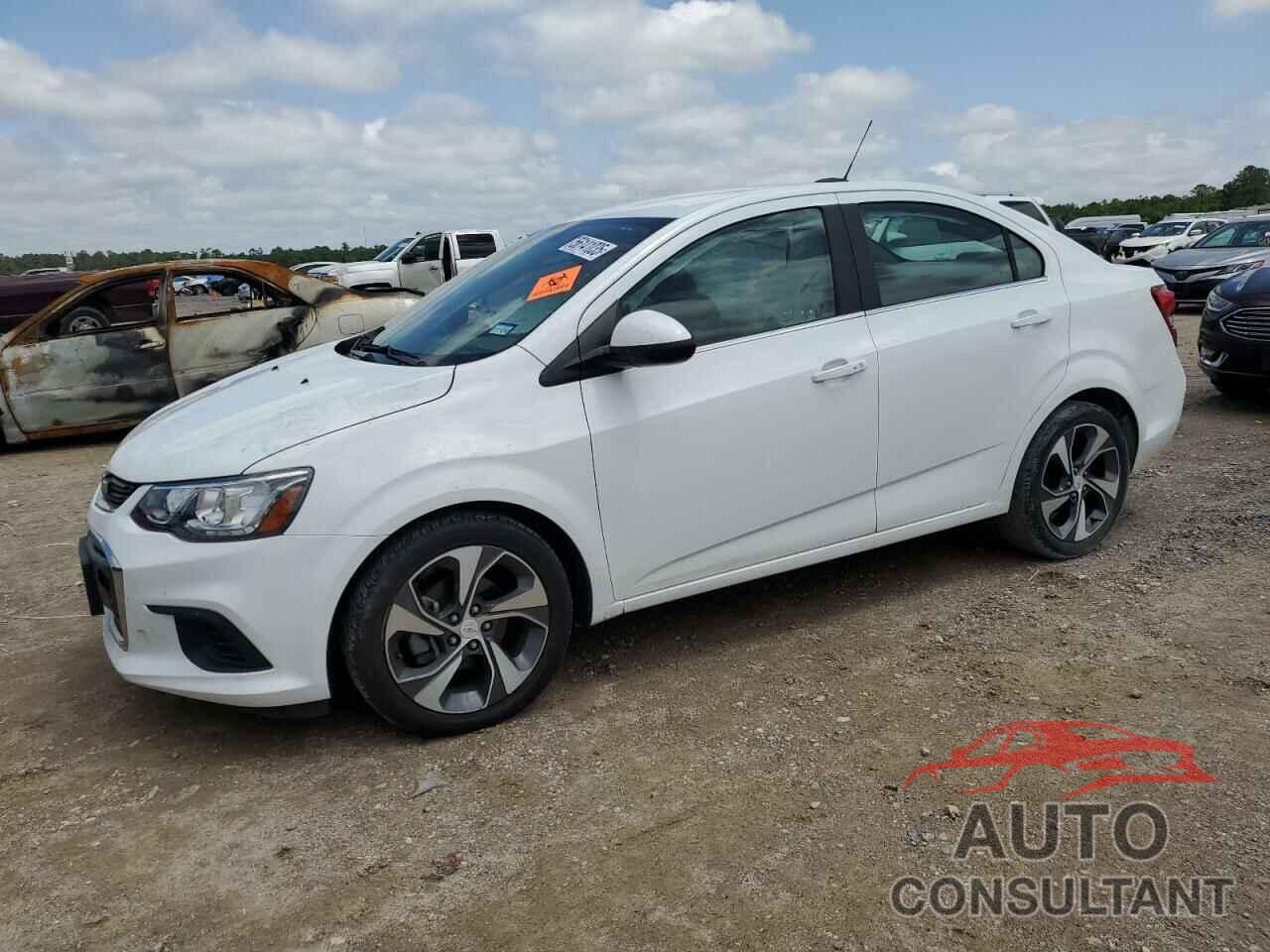 CHEVROLET SONIC 2020 - 1G1JF5SB1L4112116