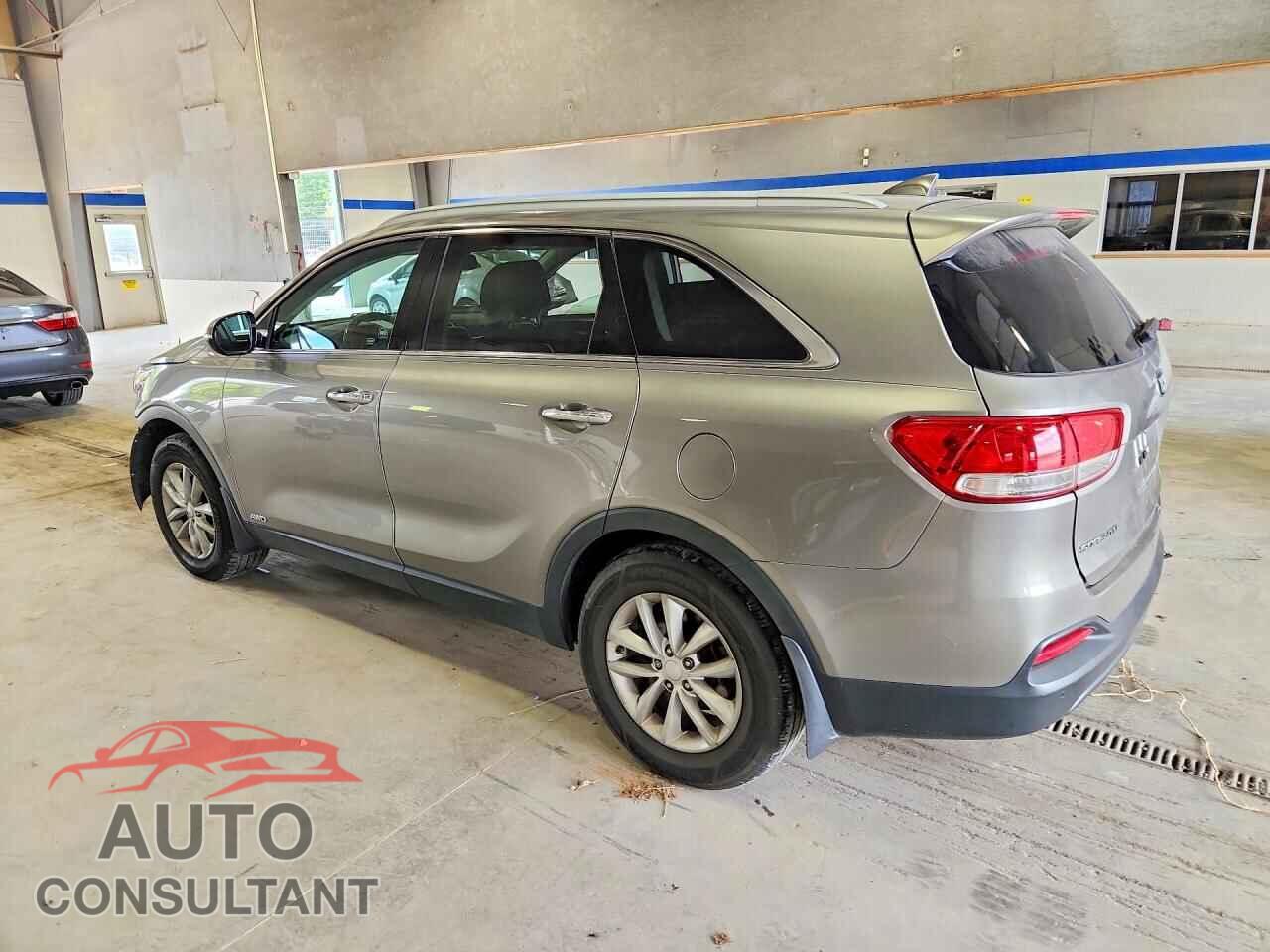 KIA SORENTO 2017 - 5XYPGDA30HG221582