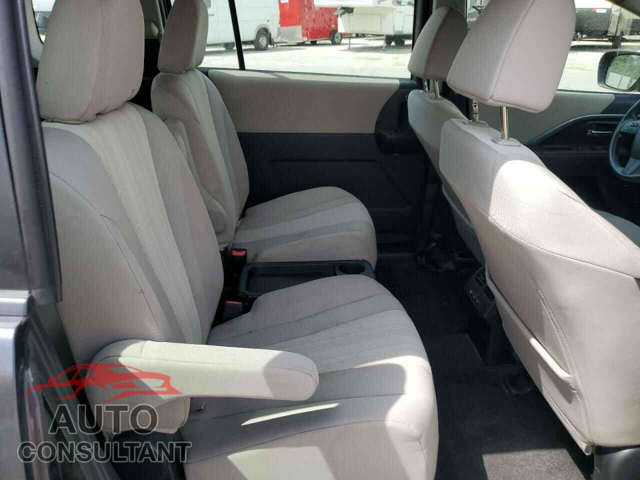 MAZDA 5 2015 - JM1CW2BL4F0184530