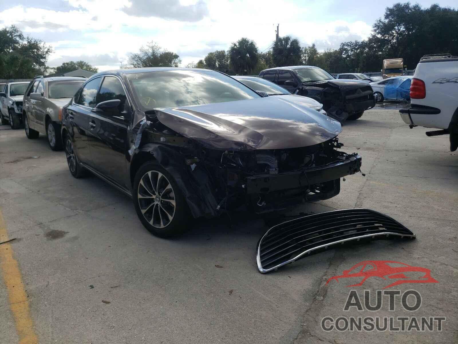 TOYOTA AVALON 2018 - 4T1BK1EB7JU268455