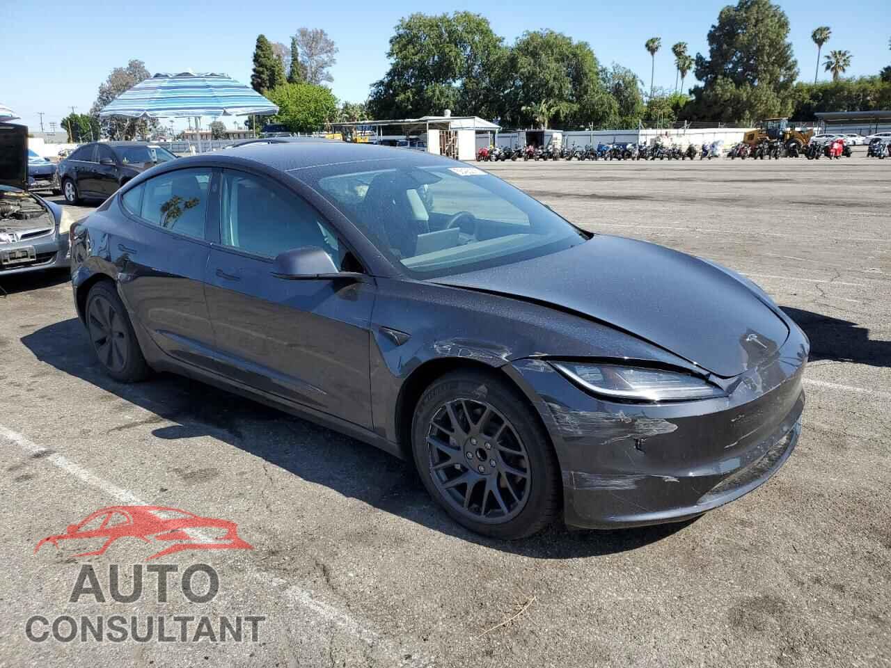 TESLA MODEL 3 2025 - 5YJ3E1EA3SF935460