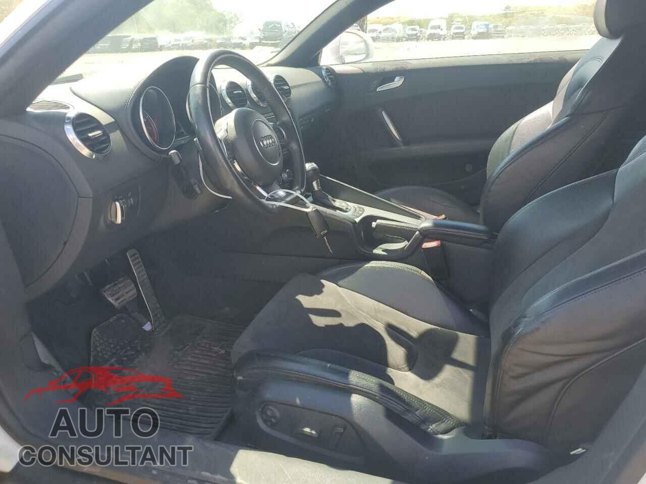 AUDI TT 2015 - TRUBFAFK1F1000443