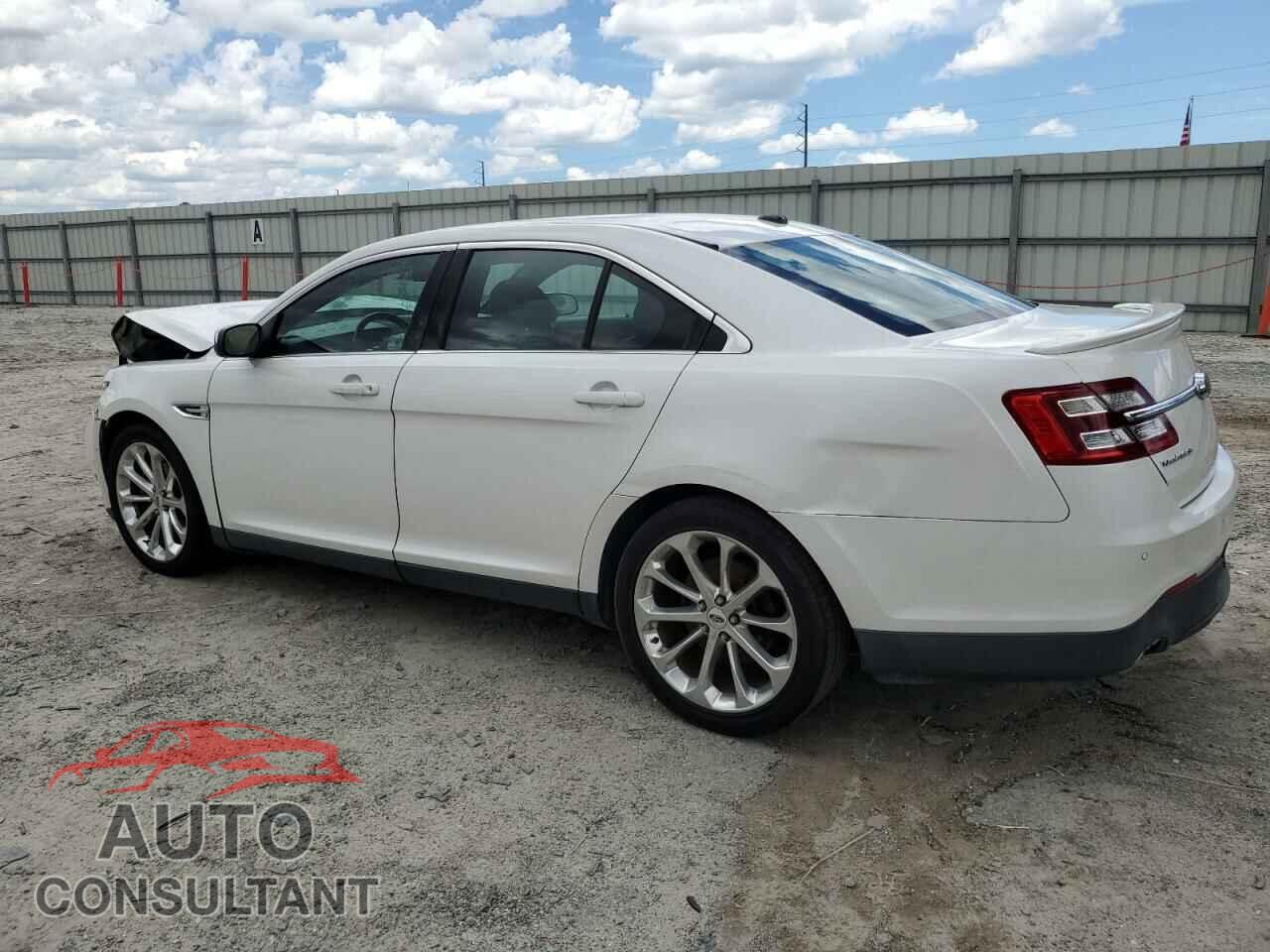 FORD TAURUS 2015 - 1FAHP2F81FG151071