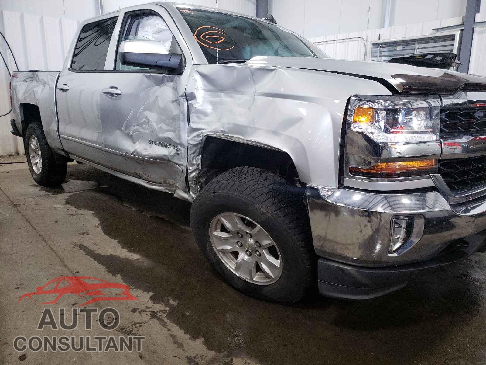 CHEVROLET SILVERADO 2017 - 3GCUKREC9HG242988