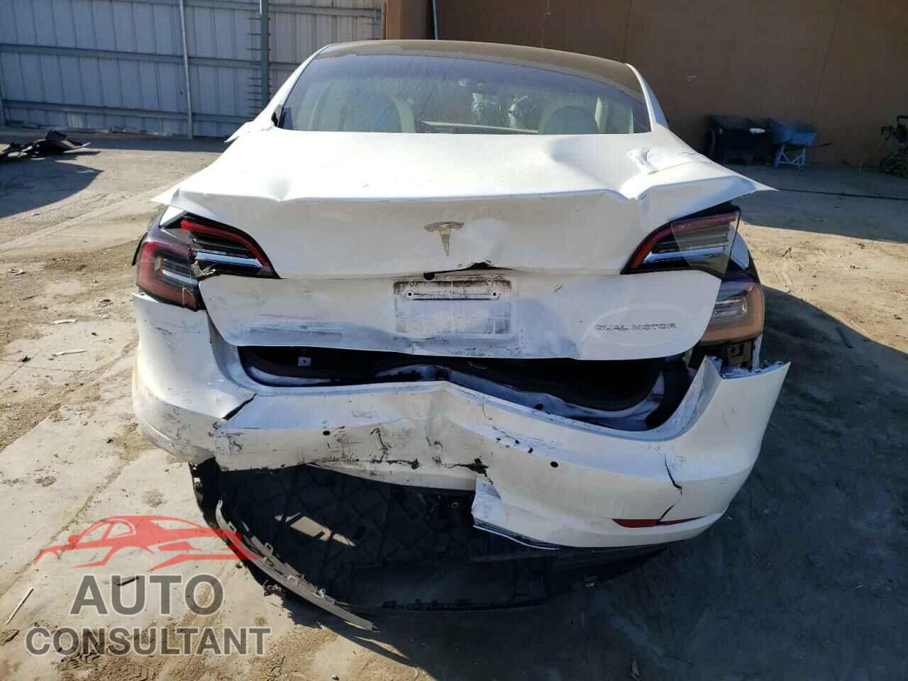 TESLA MODEL 3 2022 - 5YJ3E1EB3NF151907