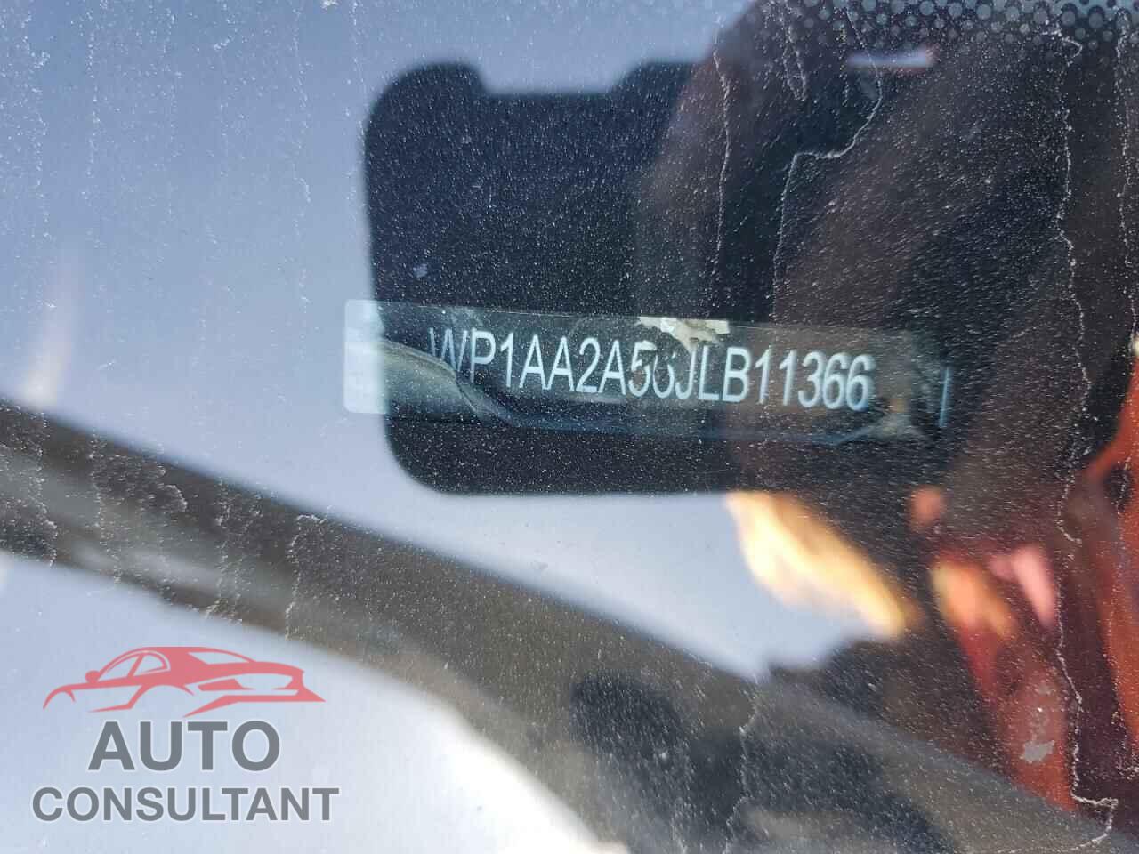 PORSCHE MACAN 2018 - WP1AA2A56JLB11366