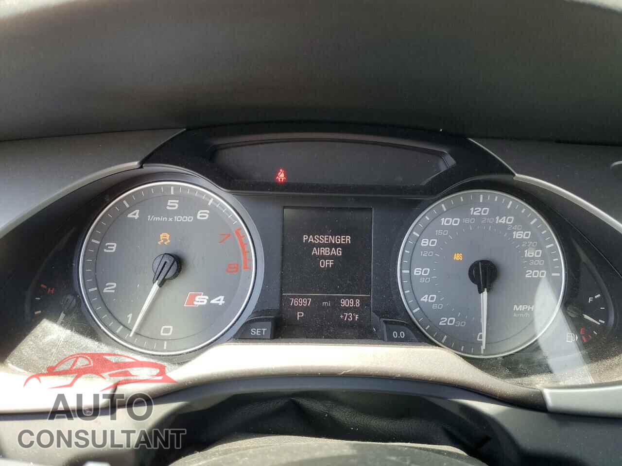 AUDI S4/RS4 2012 - WAUBGAFL2CA080750
