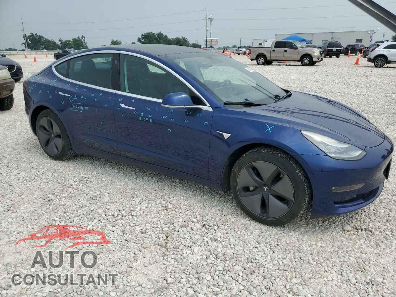 TESLA MODEL 3 2019 - 5YJ3E1EA4KF400735