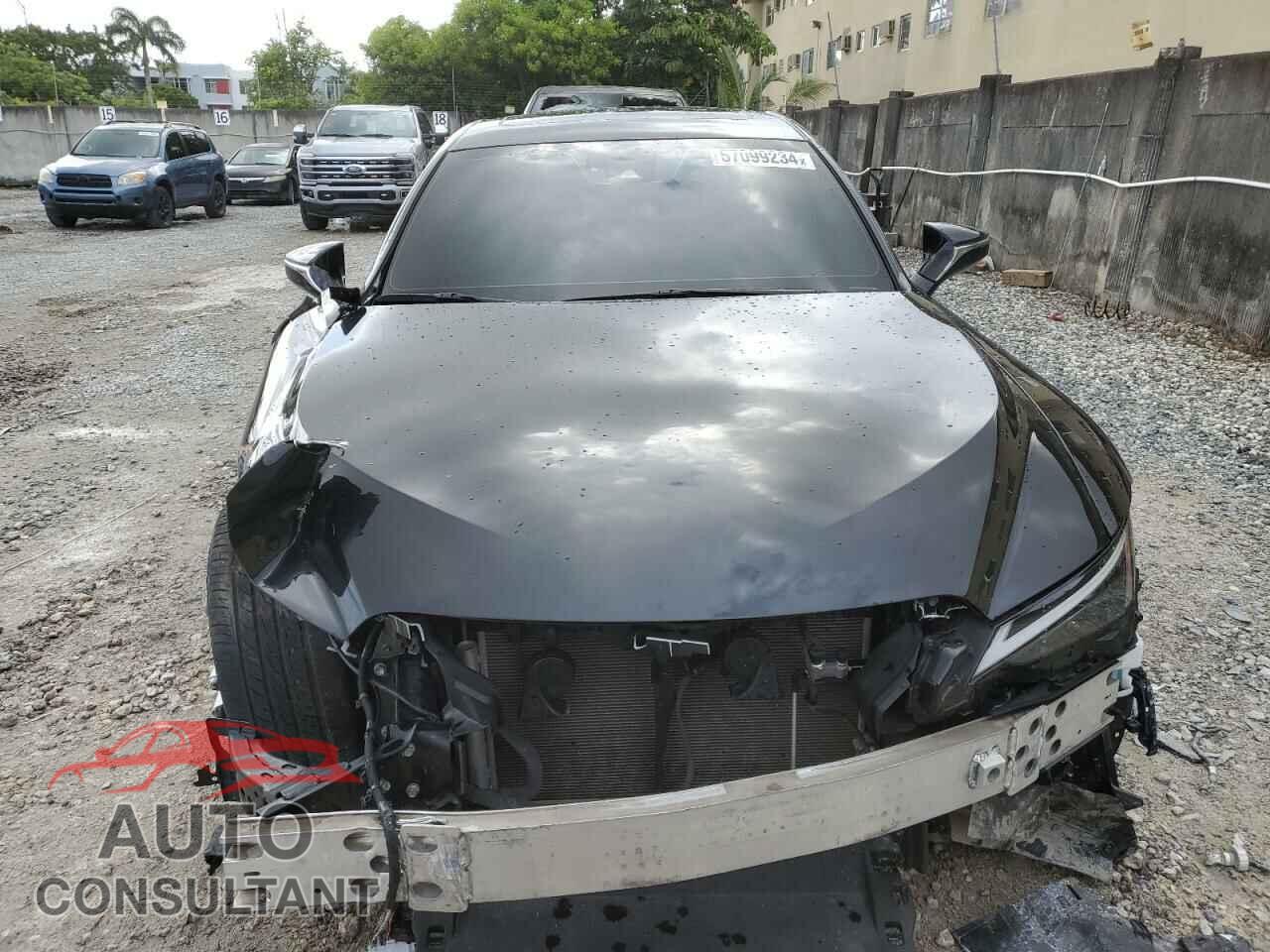 LEXUS IS 2021 - JTHCA1D22M5113211