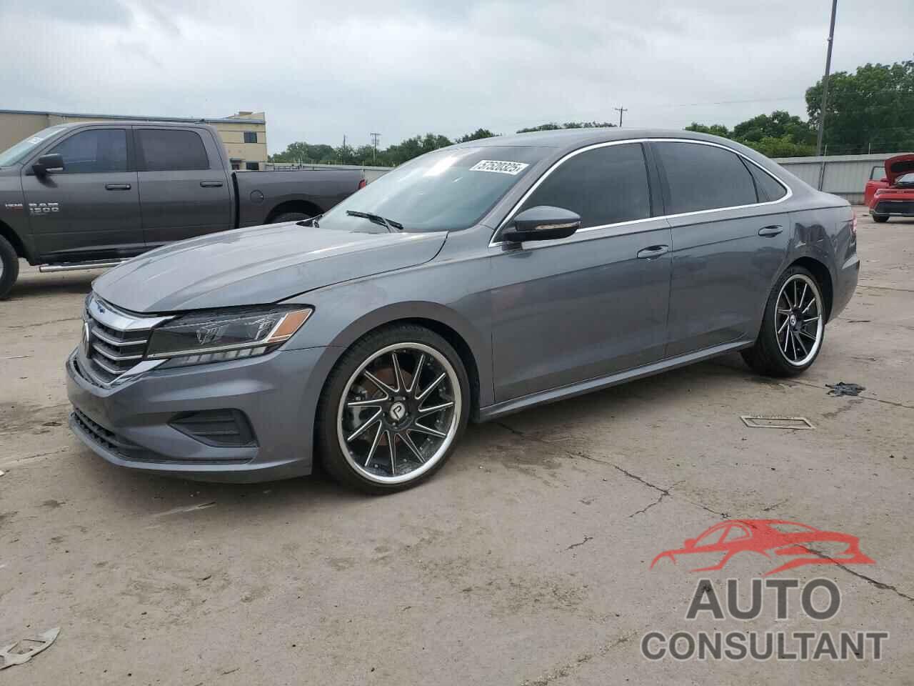 VOLKSWAGEN PASSAT 2020 - 1VWSA7A38LC010962
