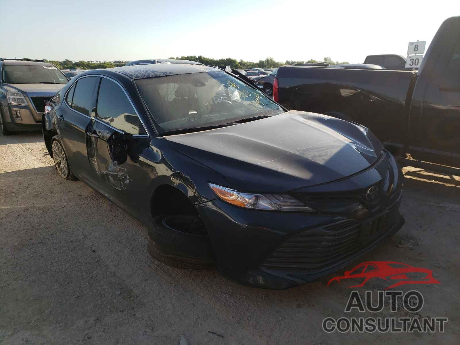 TOYOTA CAMRY 2020 - 4T1F11AK6LU943886