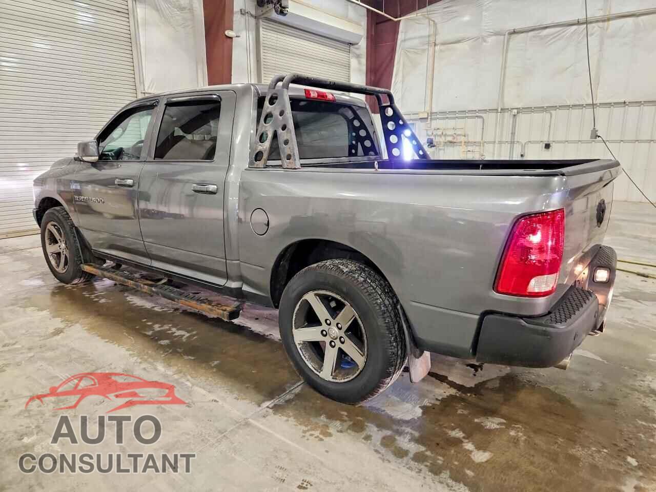 DODGE RAM 1500 2012 - 1C6RD7MT7CS279925