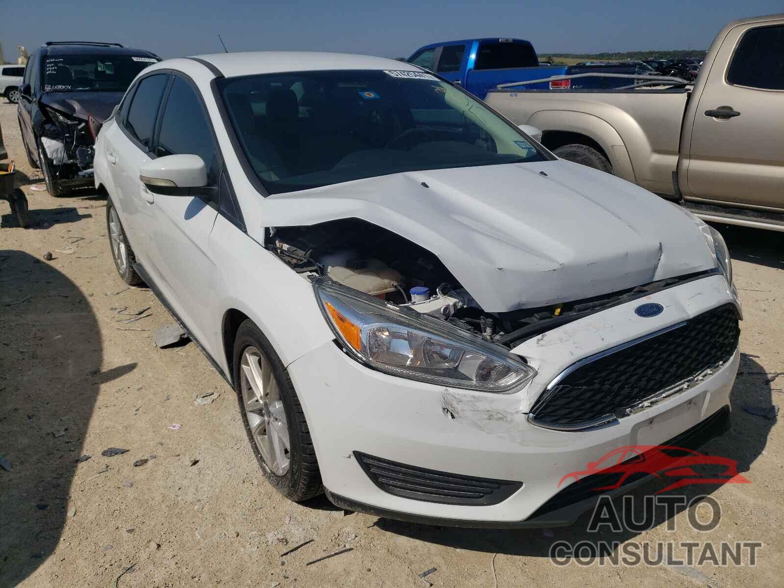 FORD FOCUS 2017 - 1FADP3F28HL204570