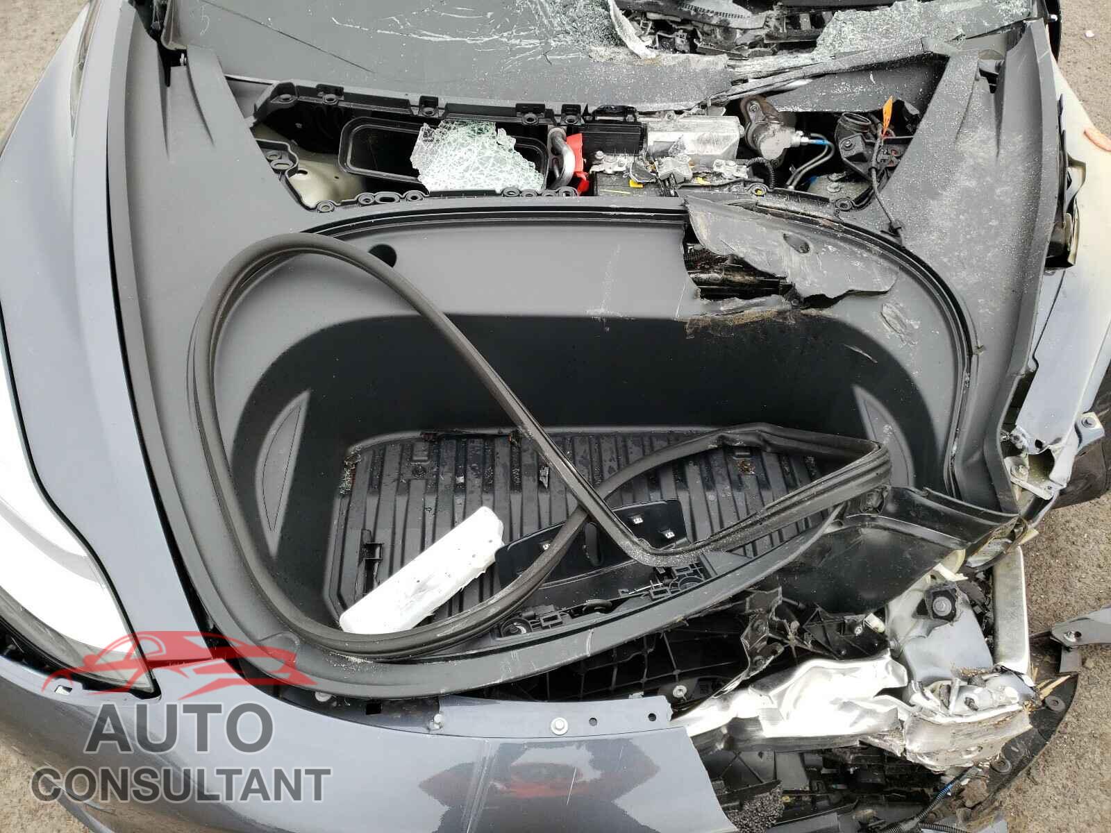 TESLA MODEL 3 2020 - 5YJ3E1EB5LF801219