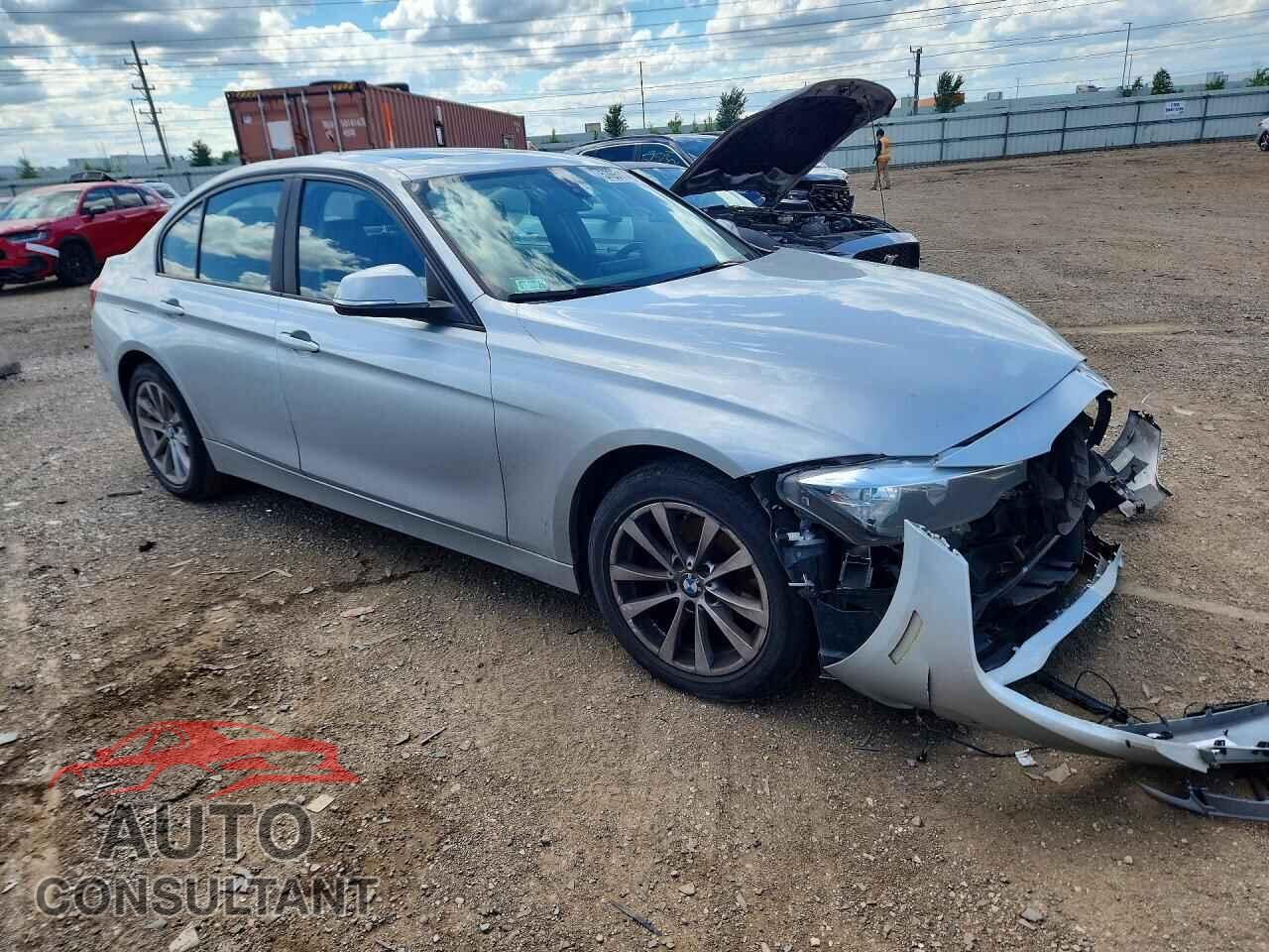 BMW 3 SERIES 2016 - WBA8E5G50GNU22136