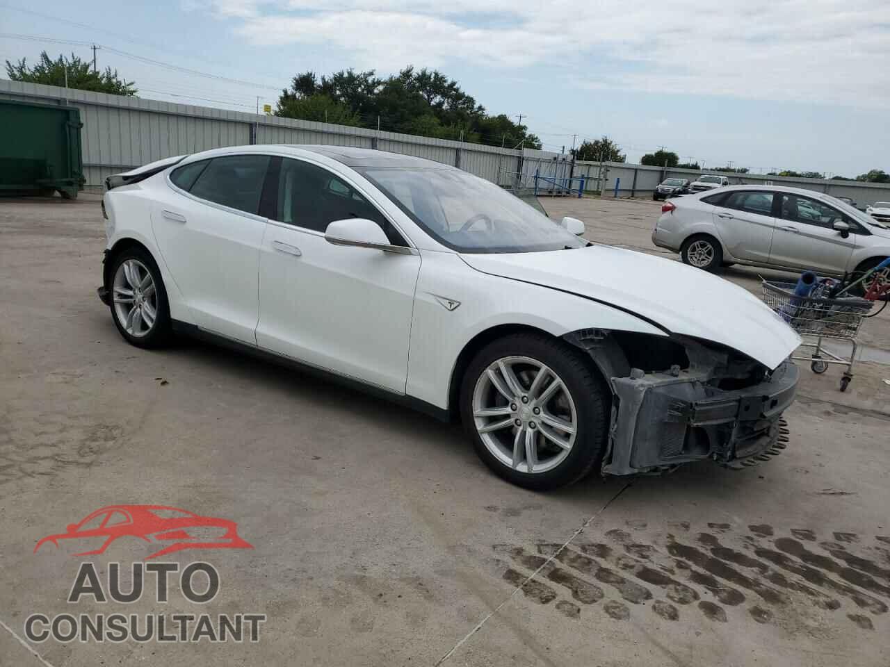 TESLA MODEL S 2016 - 5YJSA1E16GF125898