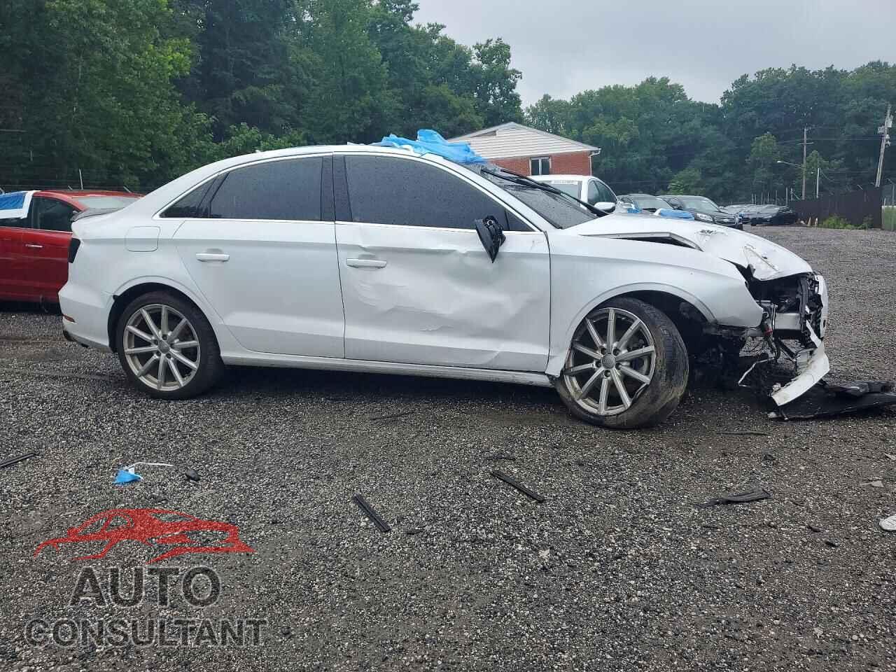 AUDI A3 2015 - WAUBFGFF4F1114398