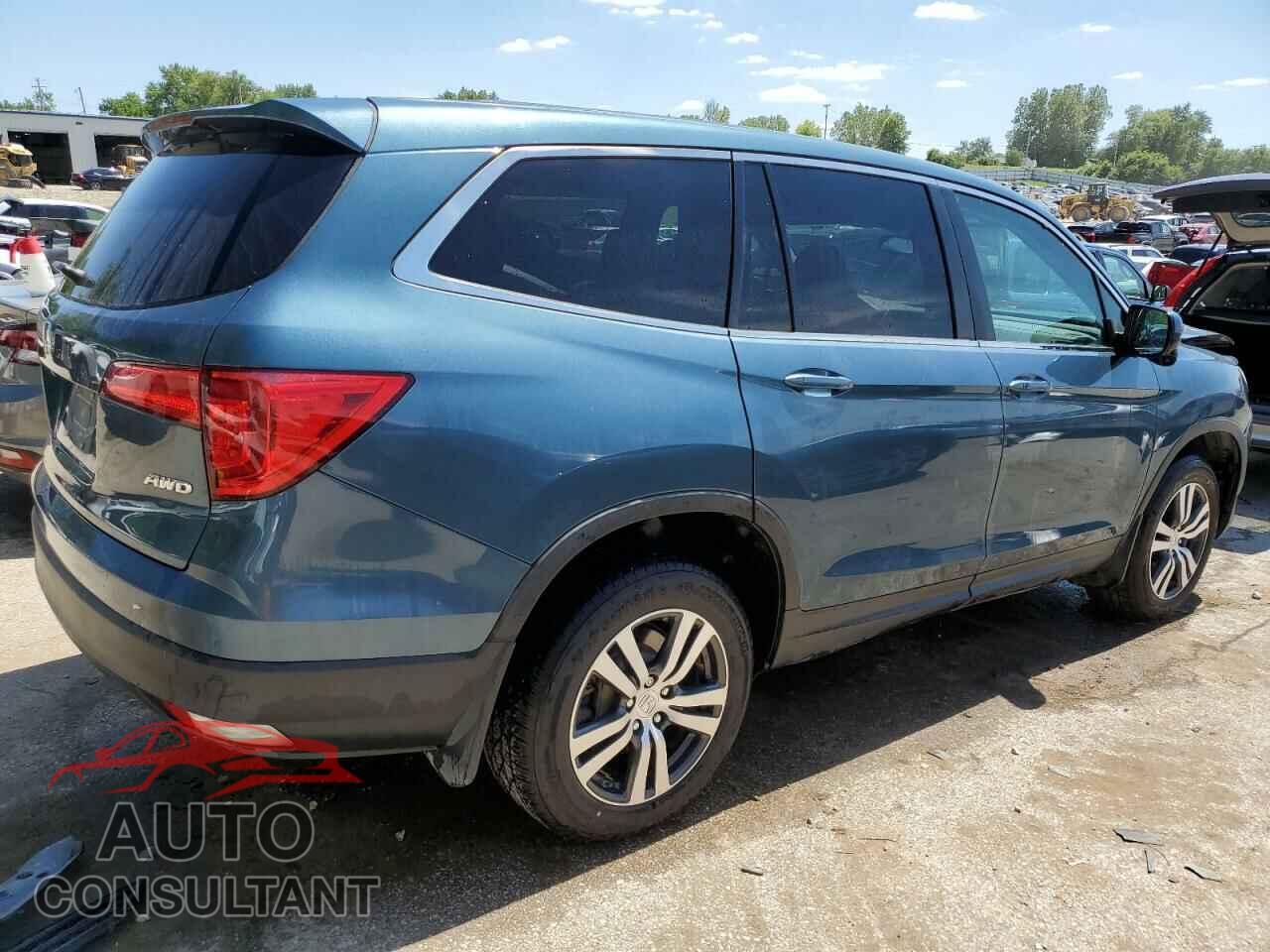 HONDA PILOT 2017 - 5FNYF6H5XHB087715