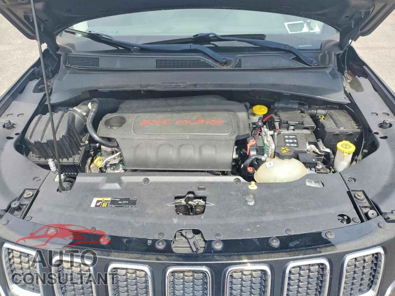 JEEP COMPASS 2018 - 3C4NJDCB6JT210811