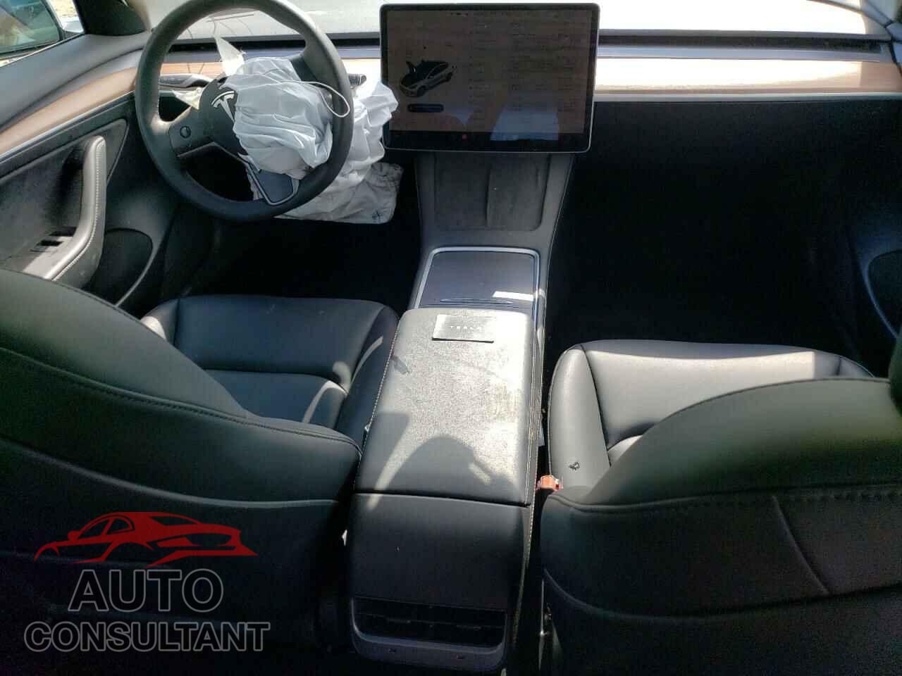 TESLA MODEL 3 2023 - 5YJ3E1EA3PF570320