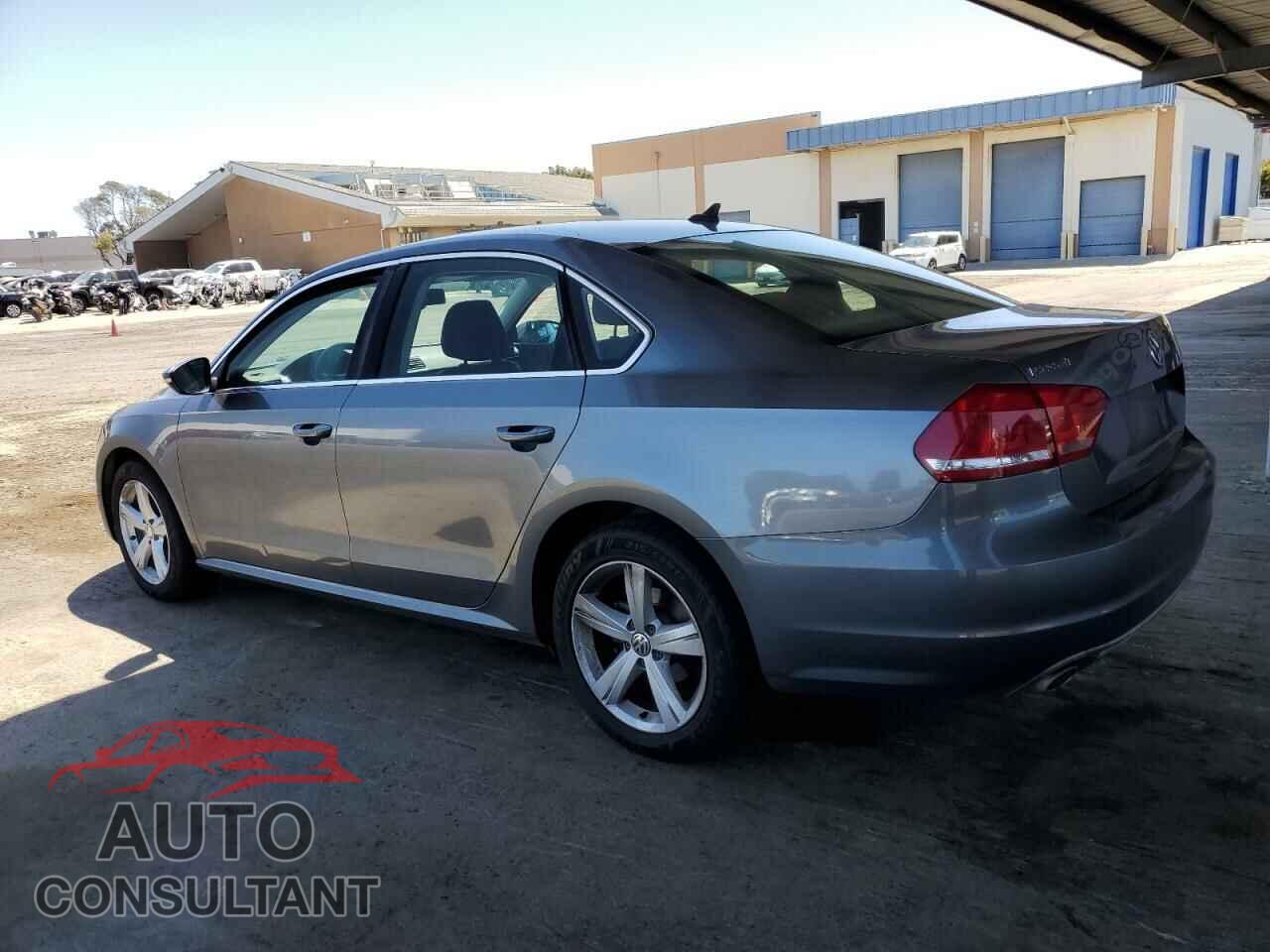 VOLKSWAGEN PASSAT 2012 - 1VWBP7A39CC019281