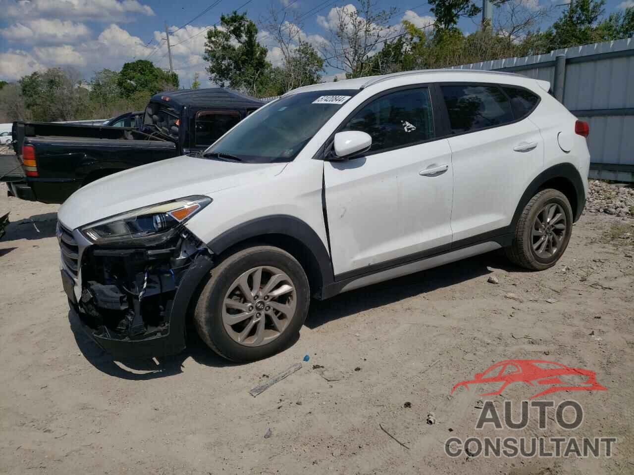 HYUNDAI TUCSON 2018 - KM8J33A41JU713977