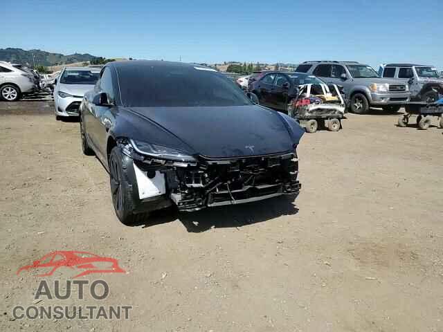 TESLA MODEL 3 2025 - 5YJ3E1EA9SF910112