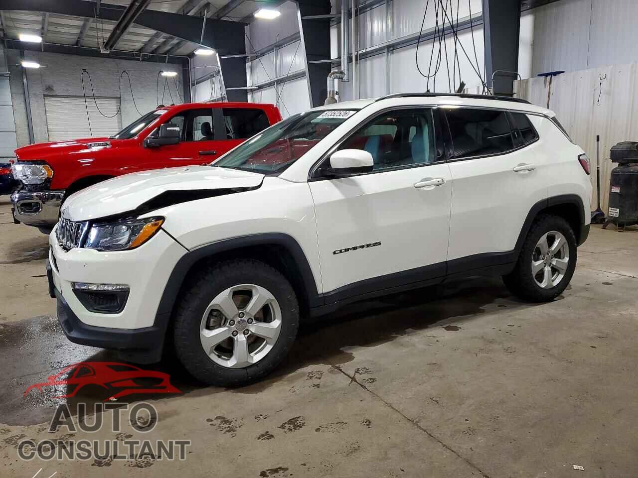 JEEP COMPASS 2017 - 3C4NJDBB2HT693404