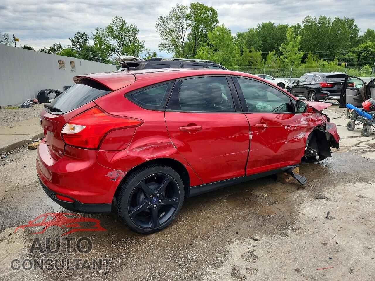 FORD FOCUS 2012 - 1FAHP3K25CL151097