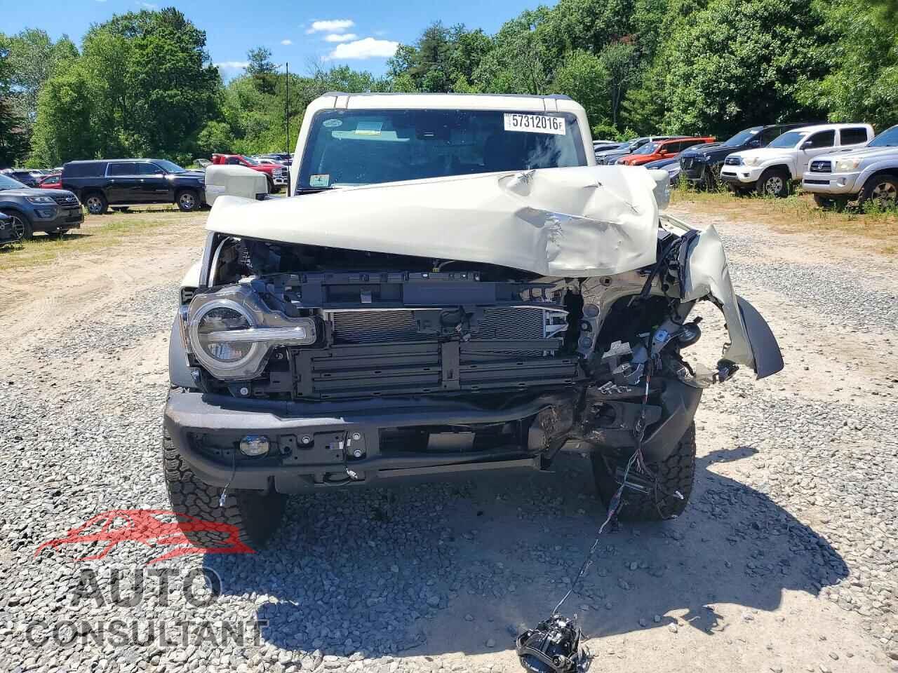 FORD BRONCO 2025 - 1FMEE8BH2SLB80653