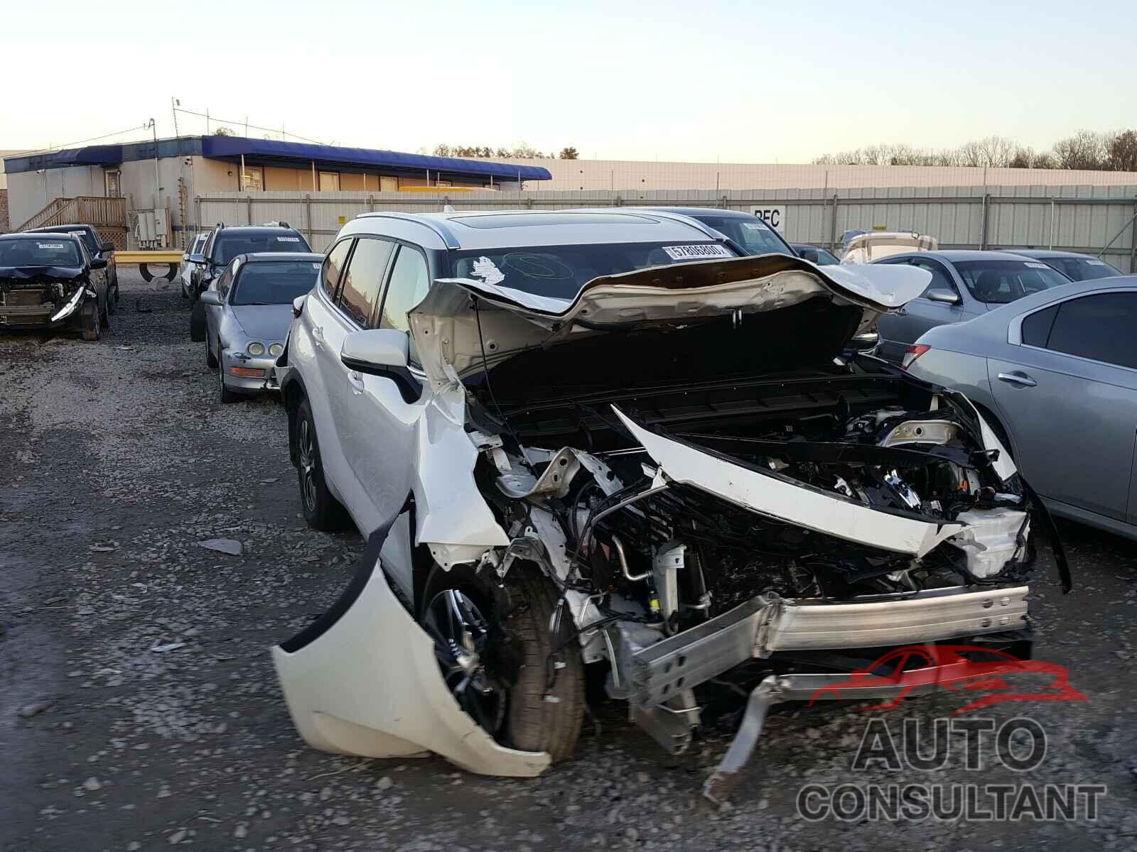 TOYOTA HIGHLANDER 2020 - 5TDHZRBH4LS520235