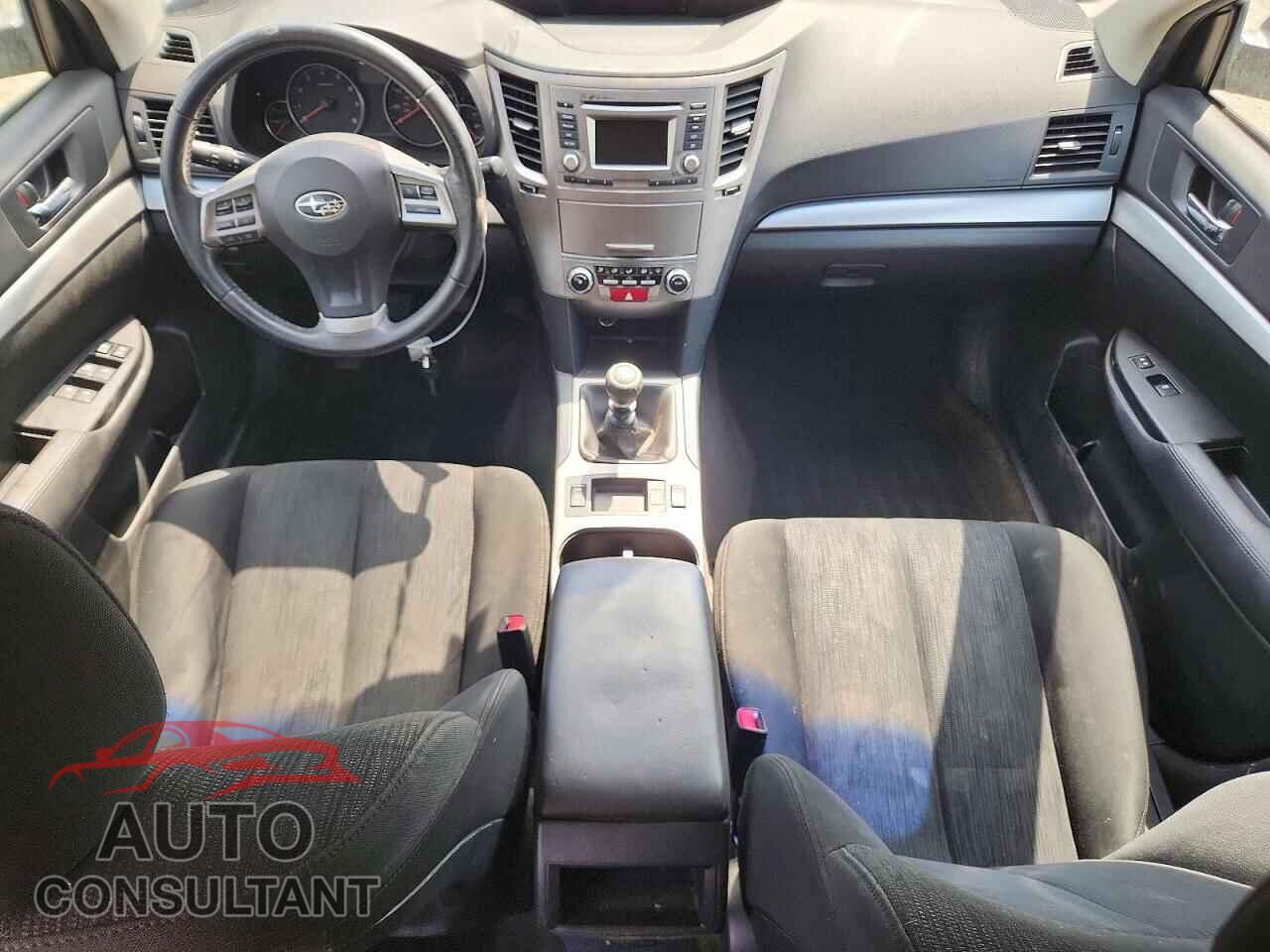 SUBARU OUTBACK 2014 - 4S4BRCCC0E1299850