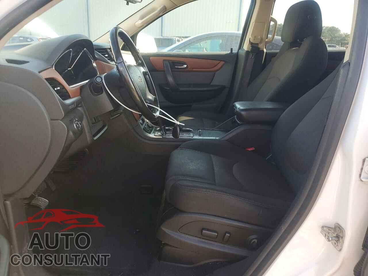 CHEVROLET TRAVERSE 2017 - 1GNKRGKD3HJ221306