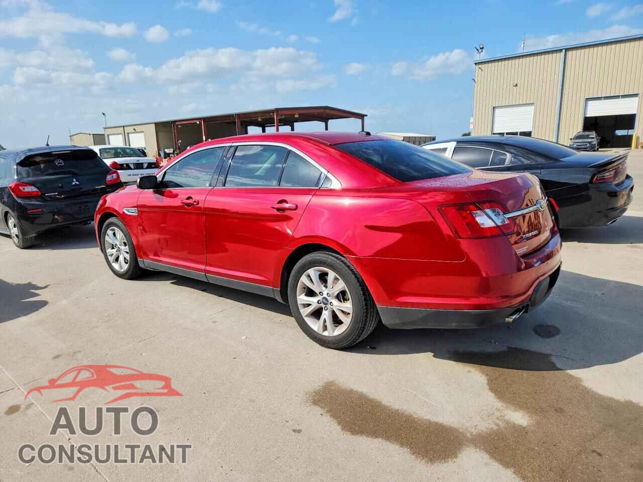 FORD TAURUS 2011 - 1FAHP2EW2BG104318