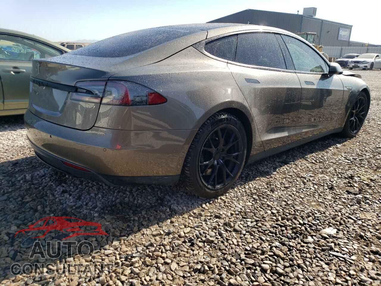 TESLA MODEL S 2016 - 5YJSA1E26GF135372