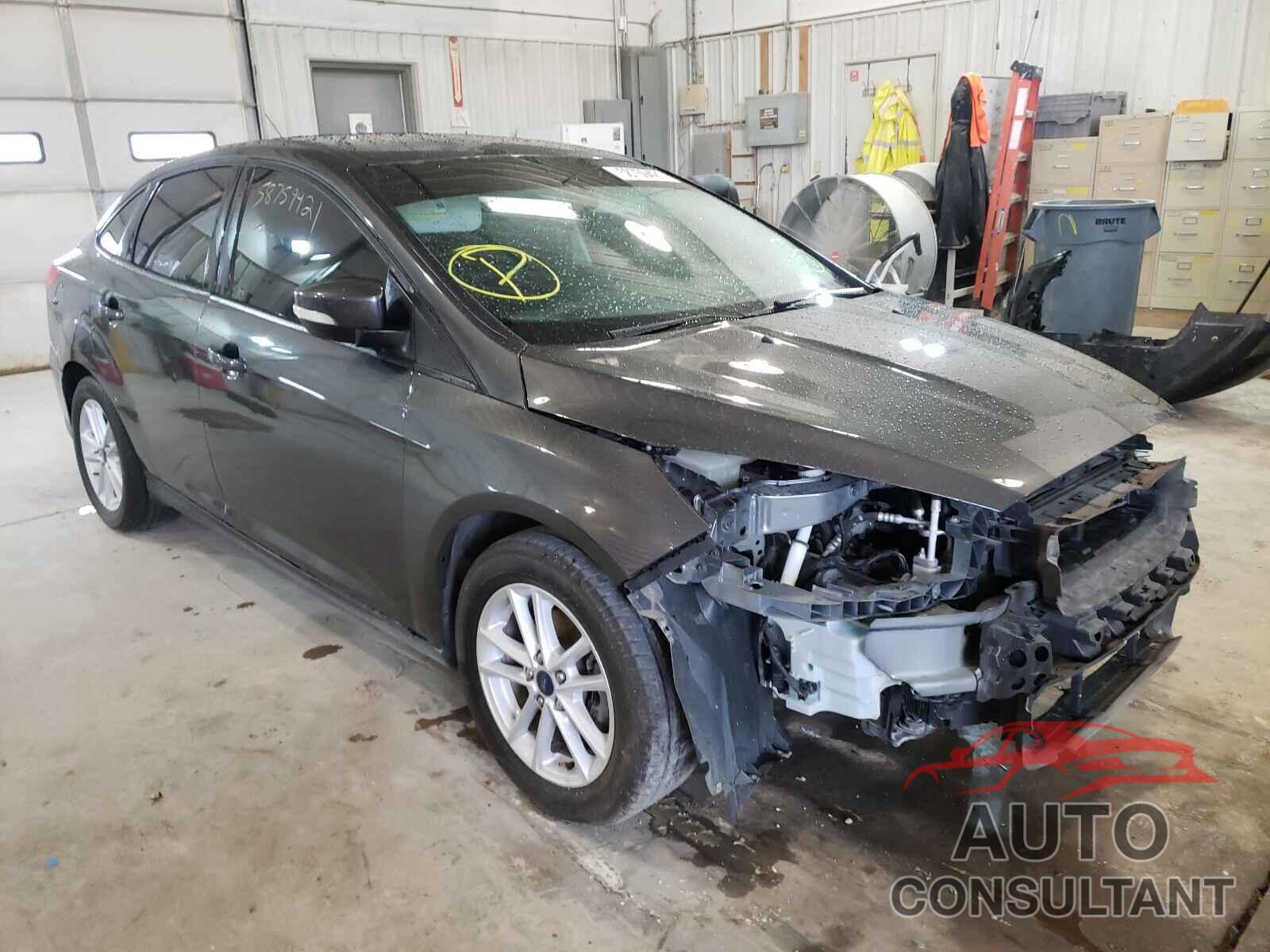 FORD FOCUS 2017 - 1FADP3F21HL324792