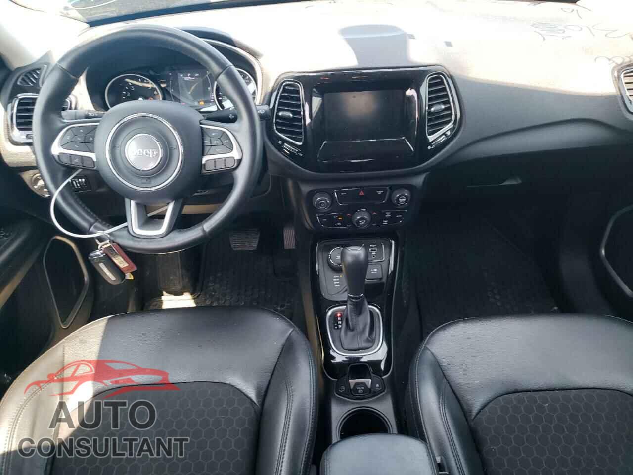 JEEP COMPASS 2019 - 3C4NJDBB6KT724547